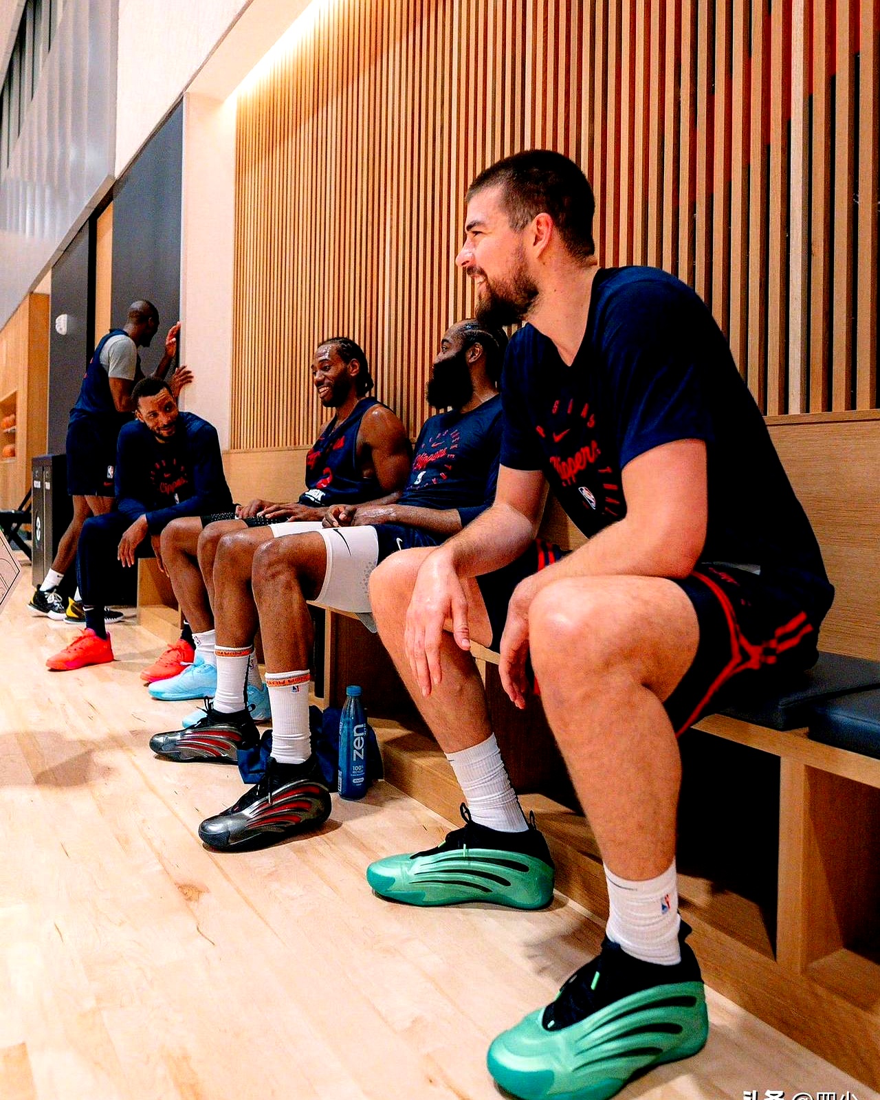 中欧官网入口 -关于赛后洛杉矶快船备战NBA季后赛，单刀错失细节曝光，媒体盛赞，临场指挥获称赞的信息