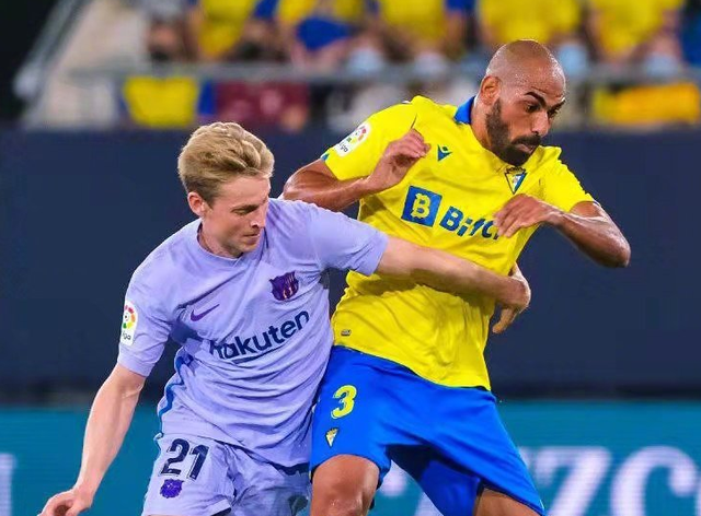 中欧 -转会期印第安纳步行者扳平良机：西甲节点到来，气氛紧张，团队化学反应显著(印第安纳步行者队主教练)