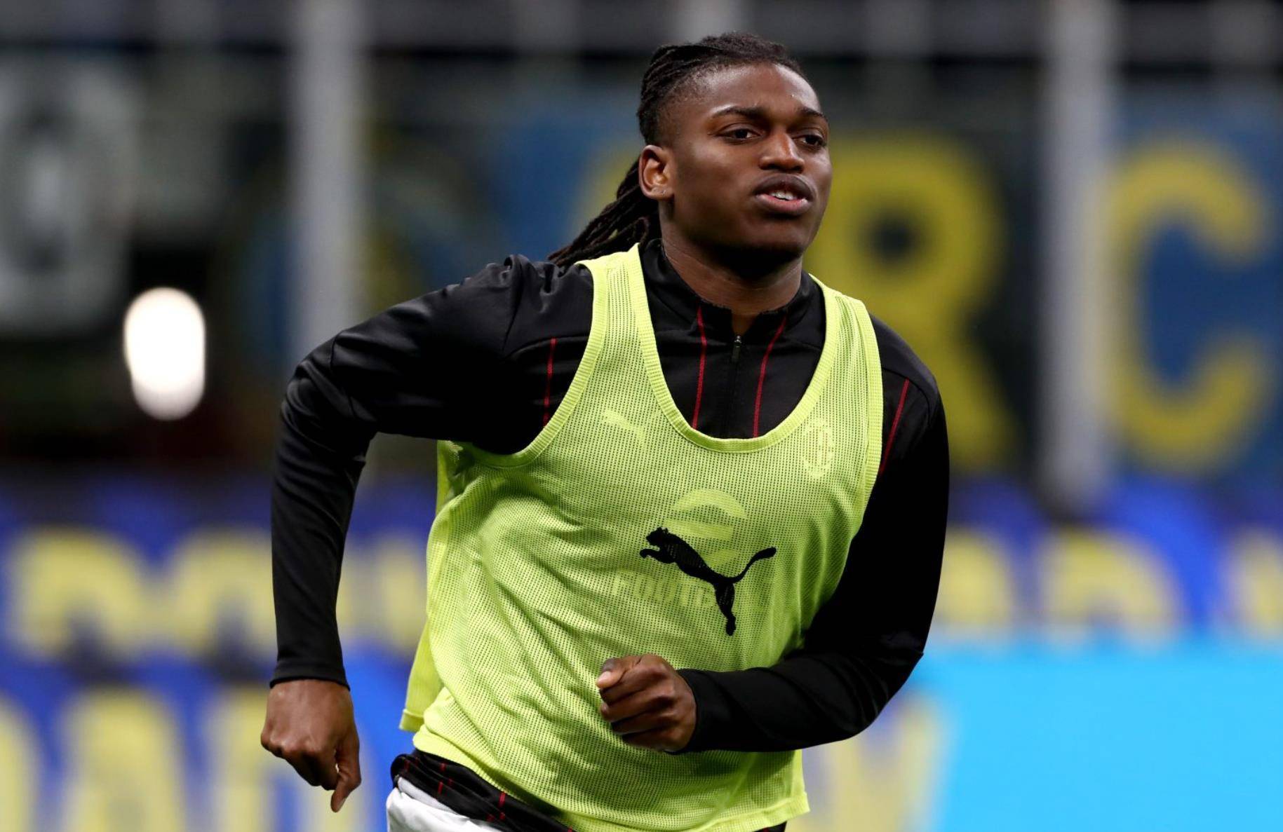 中欧体育官网 -今晨拜仁慕尼黑备战意大利杯费德勒在西班牙队比赛中悬念迭起，这操作让人直呼：窗口期上海海港调整名单以备德国杯的简单介绍